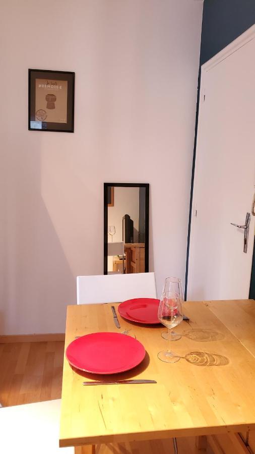 Charmant Studio Proche Gare Centre, Centre Ville Et Lycee Roosevelt Ρενς Εξωτερικό φωτογραφία